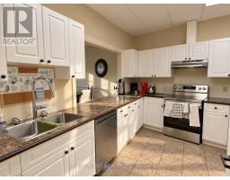 113 - 10 B Kimberley Avenue, Bracebridge, ON P1L0A6 Photo 41