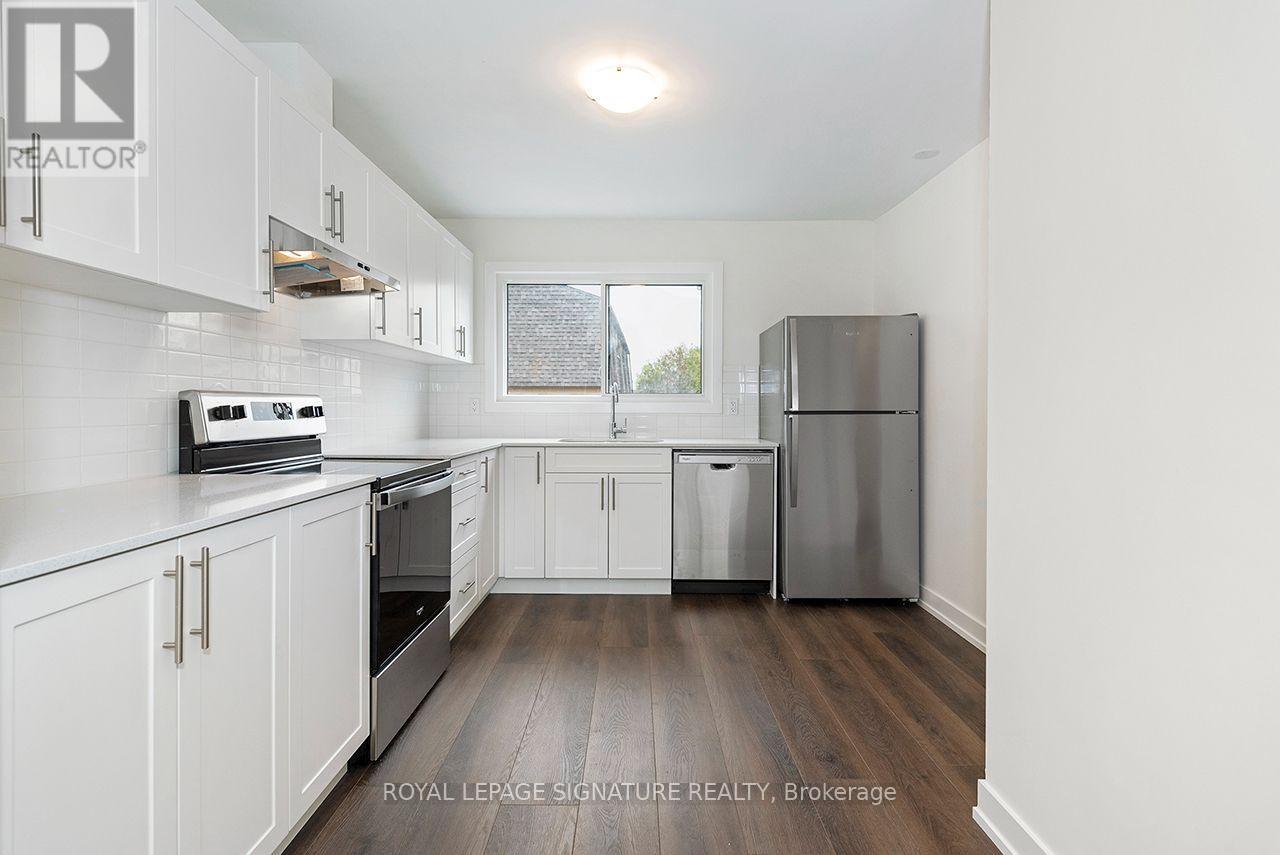 #3 20 ANNA CAPRI DRIVE - 14
