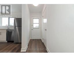 Bedroom 2 - 3 - 20 Anna Capri Drive, Hamilton, ON L8W1M6 Photo 6