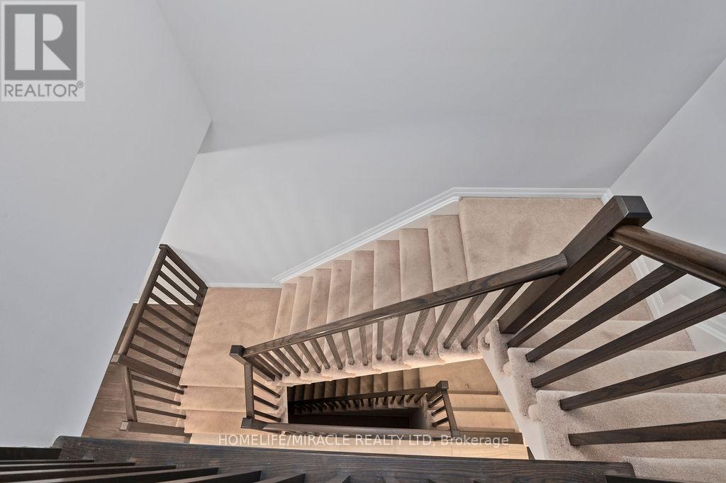 153 Overberg Way — photo 32