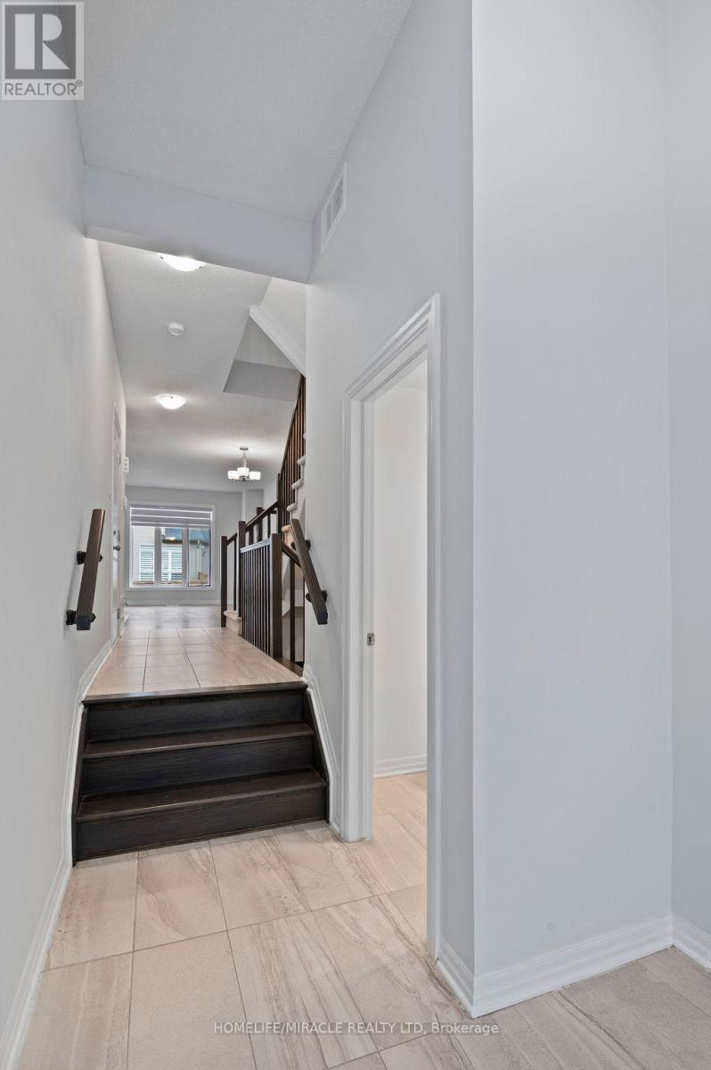 153 OVERBERG WAY, Ottawa — photo 9
