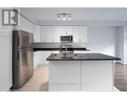 153 Overberg Way, Ottawa, ON K2S0V8 Photo 7
