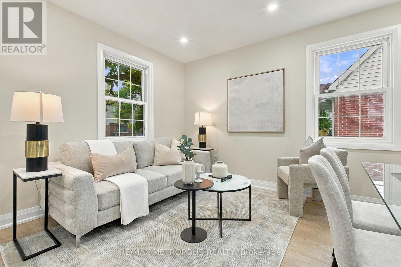 488 MCKELLAR STREET, Peterborough (Otonabee Ward 1) — photo 4