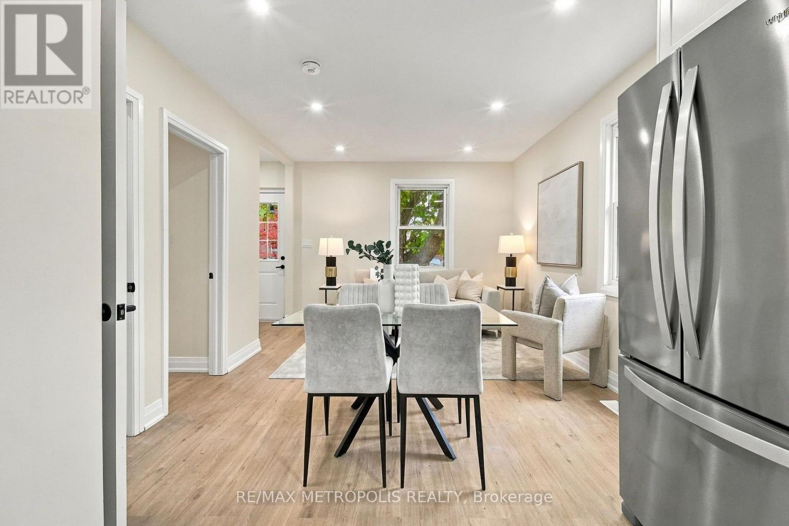 488 MCKELLAR STREET, Peterborough (Otonabee Ward 1) — photo 8