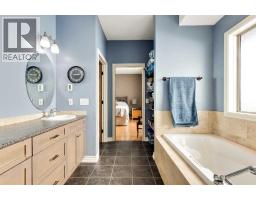 237 Chapala Drive SE - photo 9