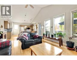 237 Chapala Drive SE - photo 16