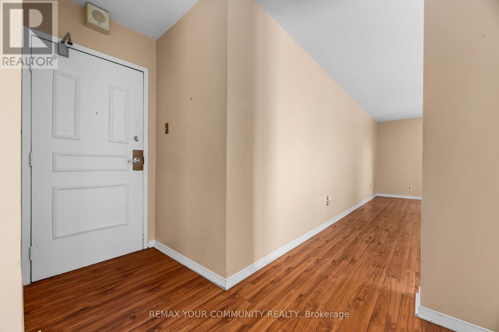 308- 44 Falby Court, Ajax, ON photo 4