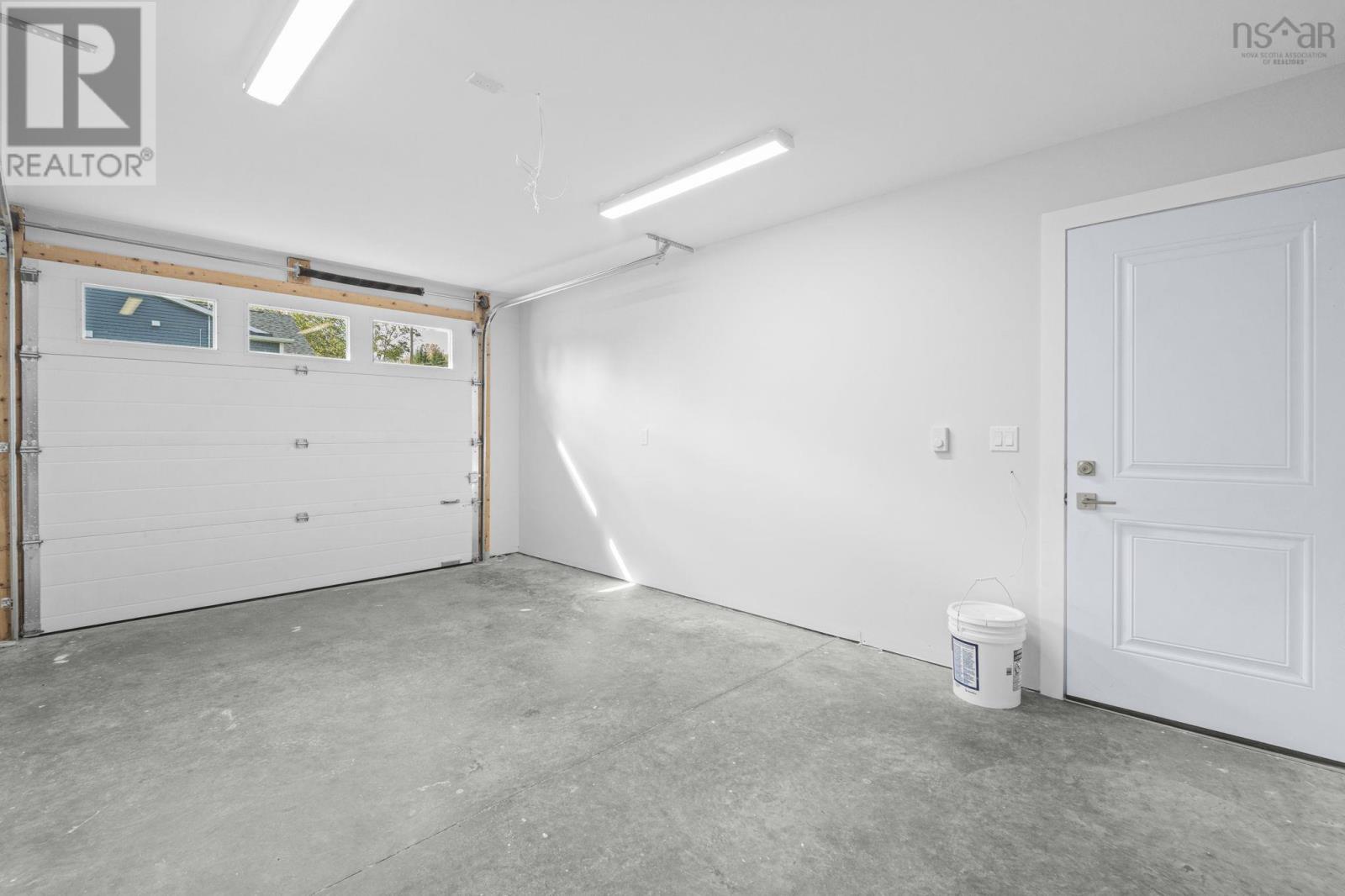 36 Pemberton Avenue - 36