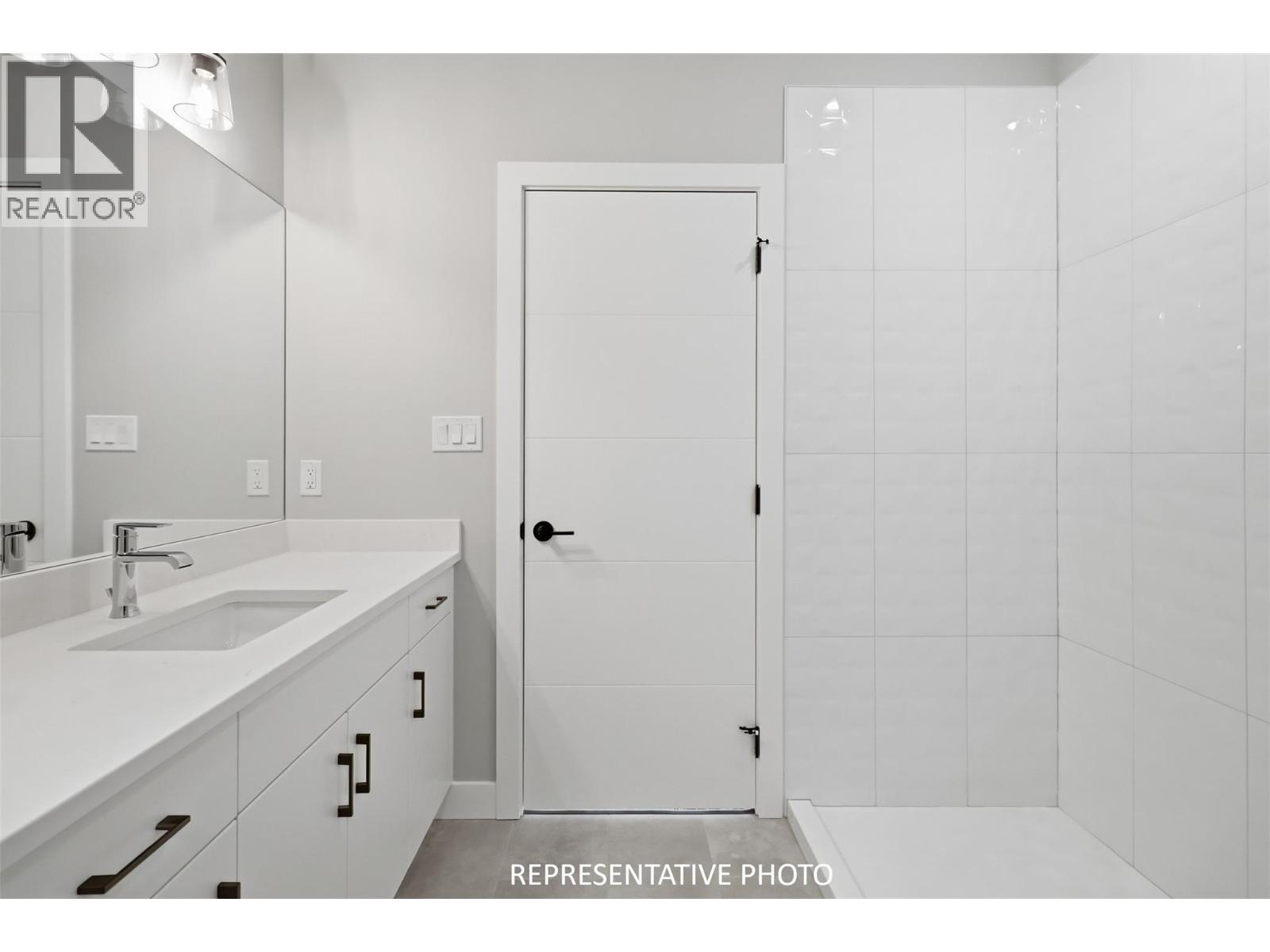 5878 DALLAS Drive - 22