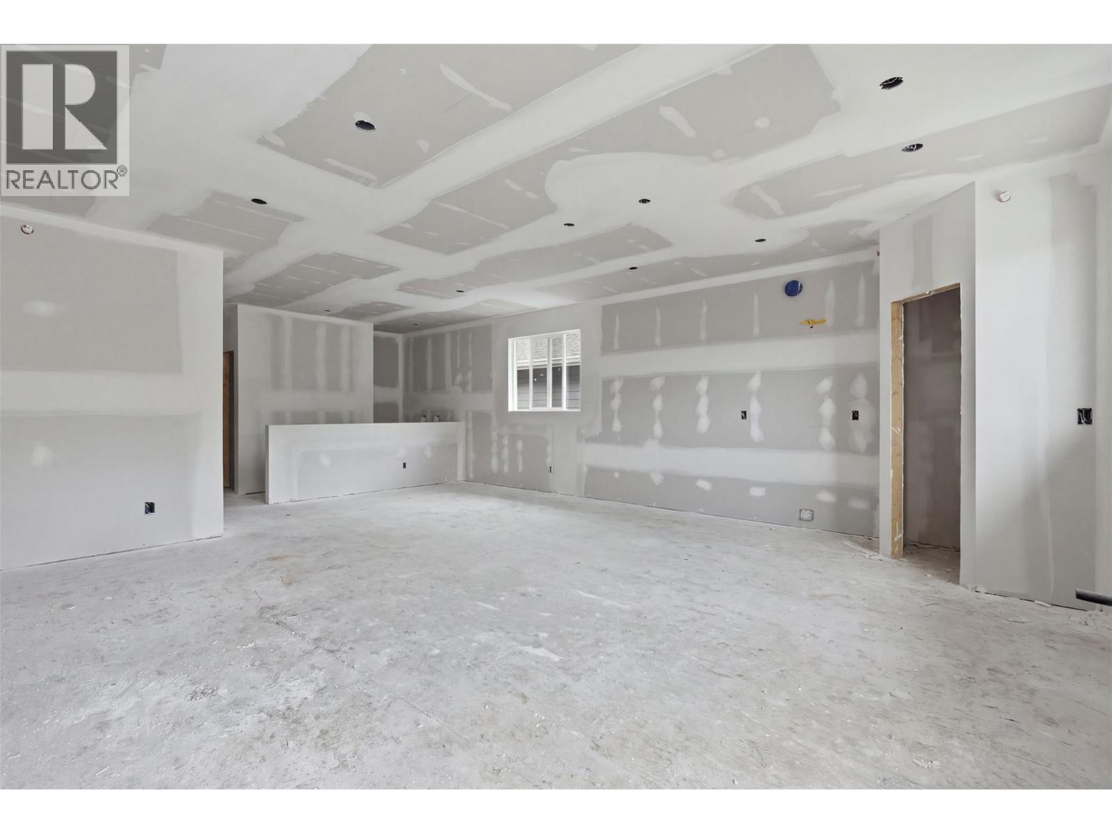 5878 DALLAS Drive - 8