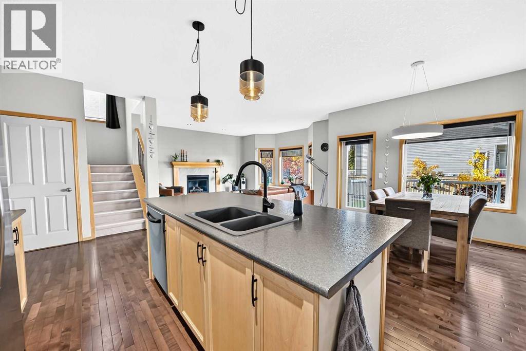 18 West Pointe Way, Cochrane — photo 4