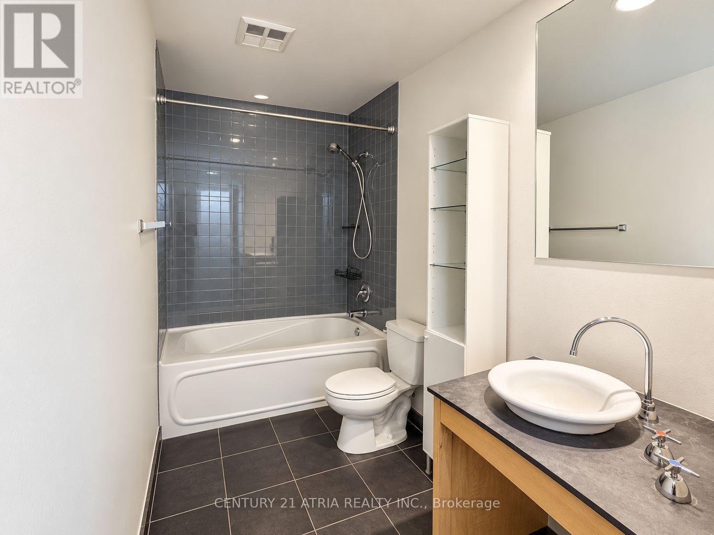 519 - 333 ADELAIDE STREET E, Toronto (Moss Park) — photo 12