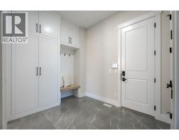 2057 Waterbury Road - photo 8
