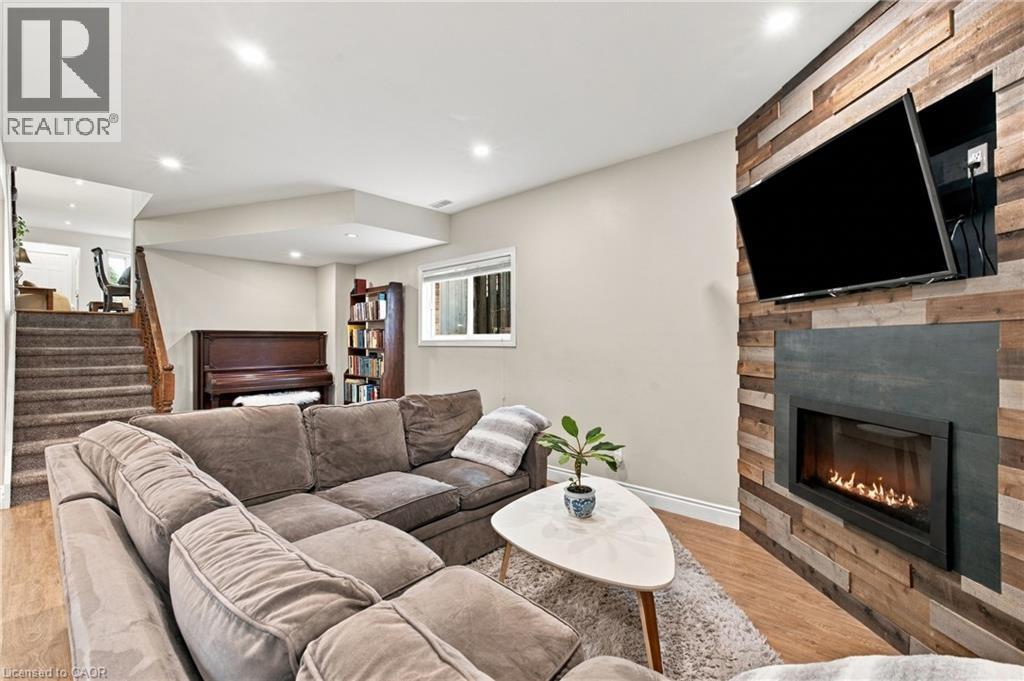 63 NORTHRIDGE Drive - 31