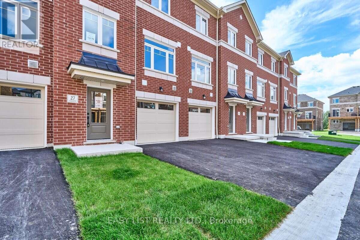 27 Nady Lane, Clarington, ON photo 4