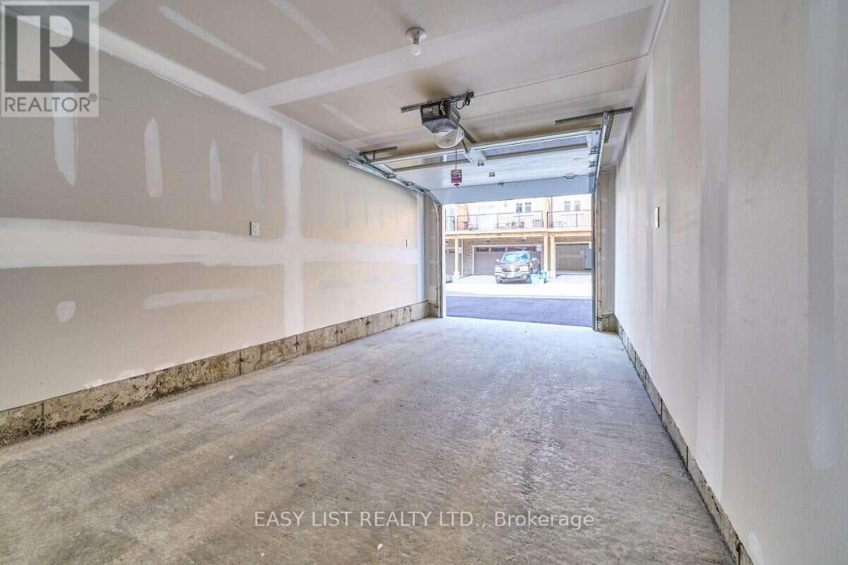 27 Nady Lane, Clarington, ON photo 9