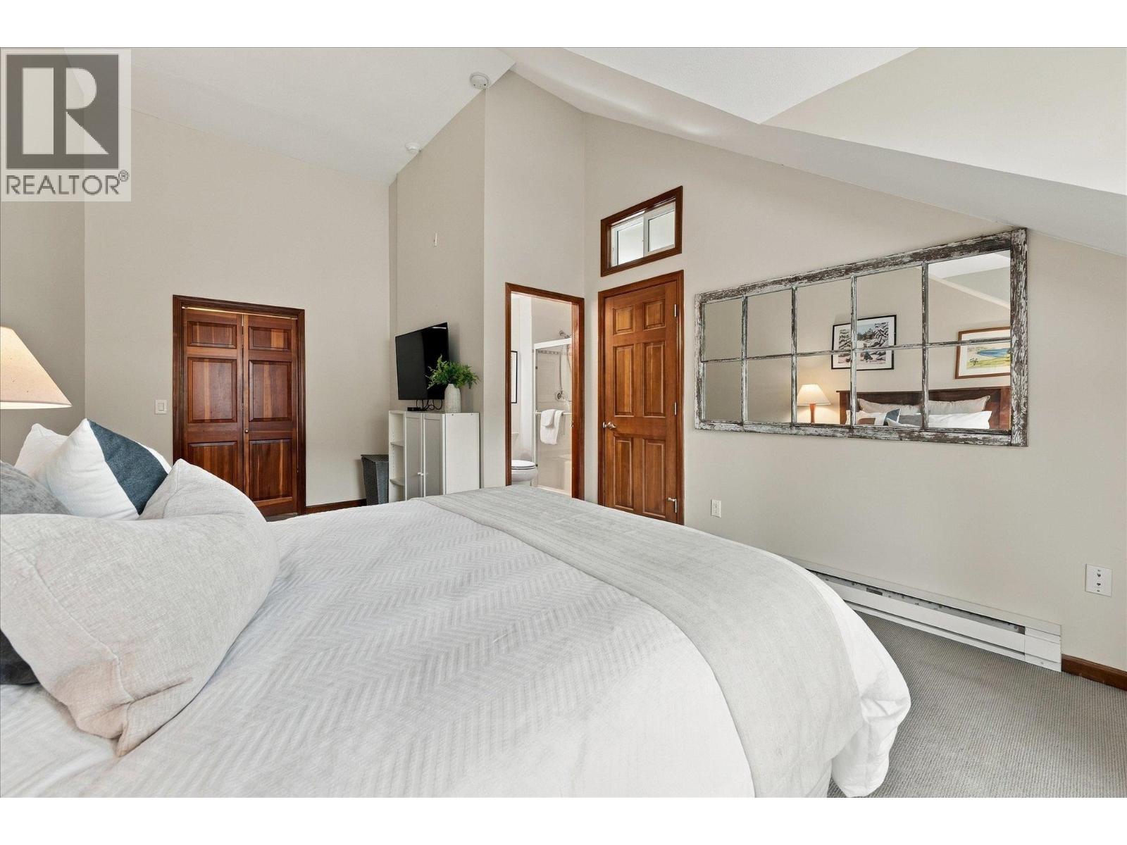 Photo of 309 3300 PTARMIGAN PLACE 19