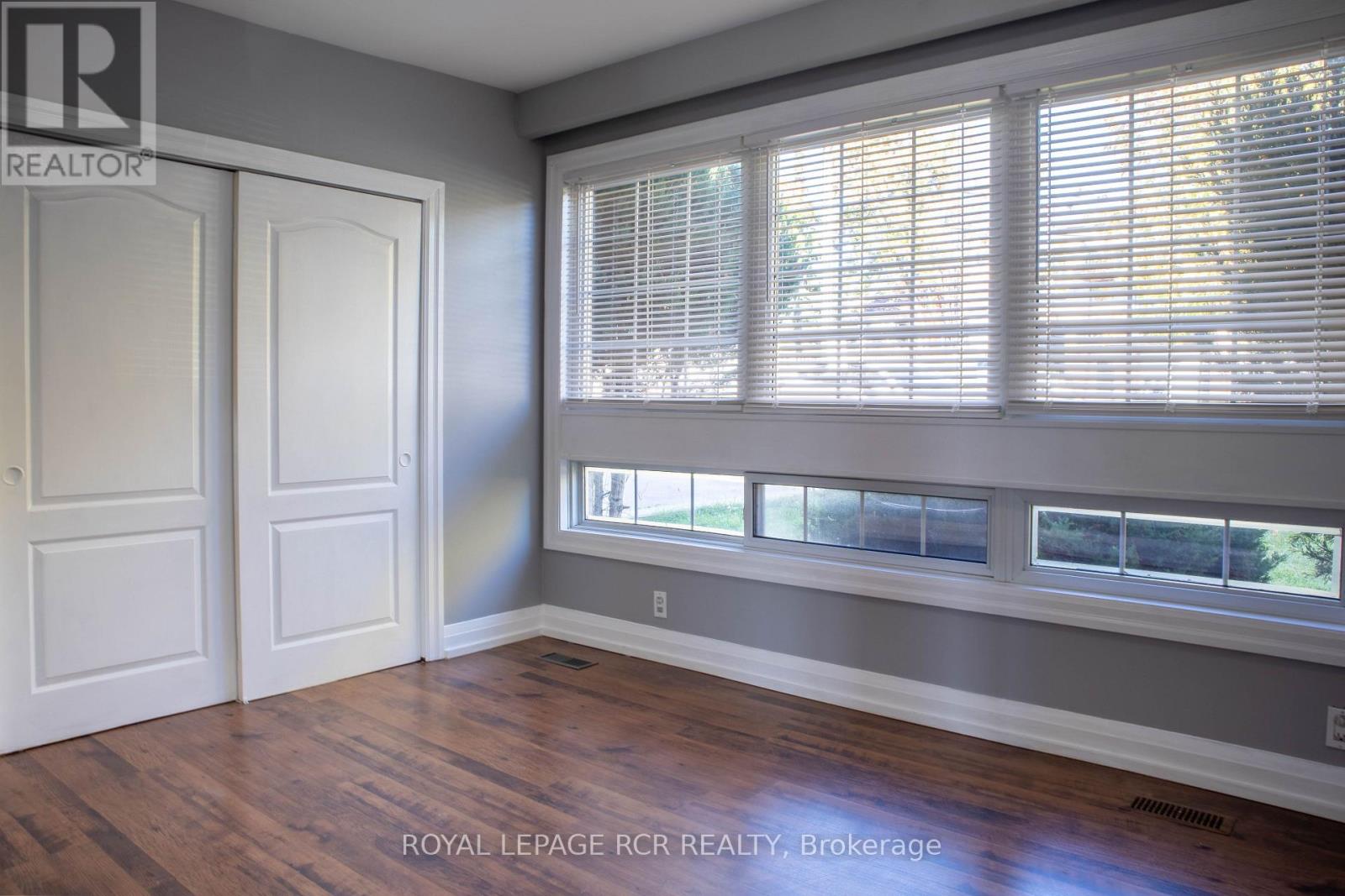 2 - 22 CENTRE STREET, Bradford West Gwillimbury (Bradford) — photo 2