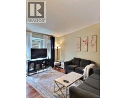 20 Mt Backus Place W - photo 2
