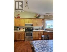 20 Mt Backus Place W - photo 3