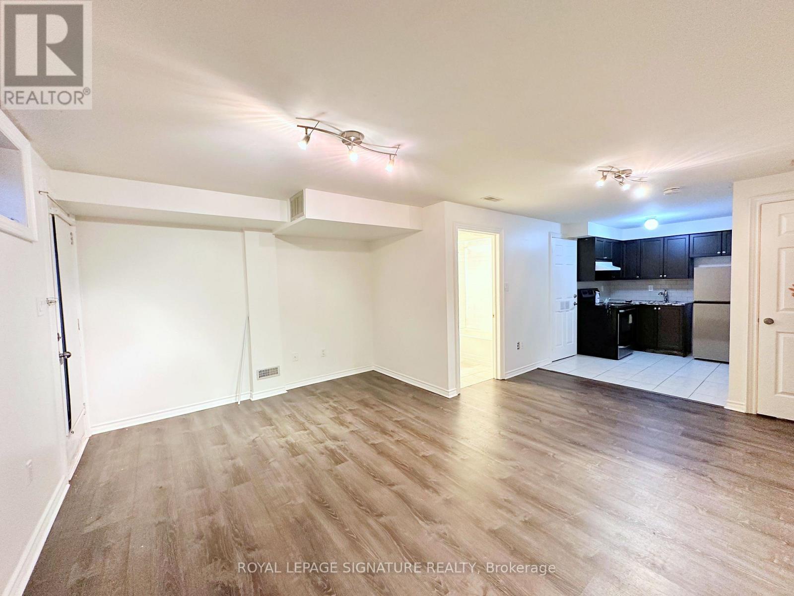 BSMT - 62 BEAVER AVENUE, Toronto (Dovercourt-Wallace Emerson-Junction) — photo 3
