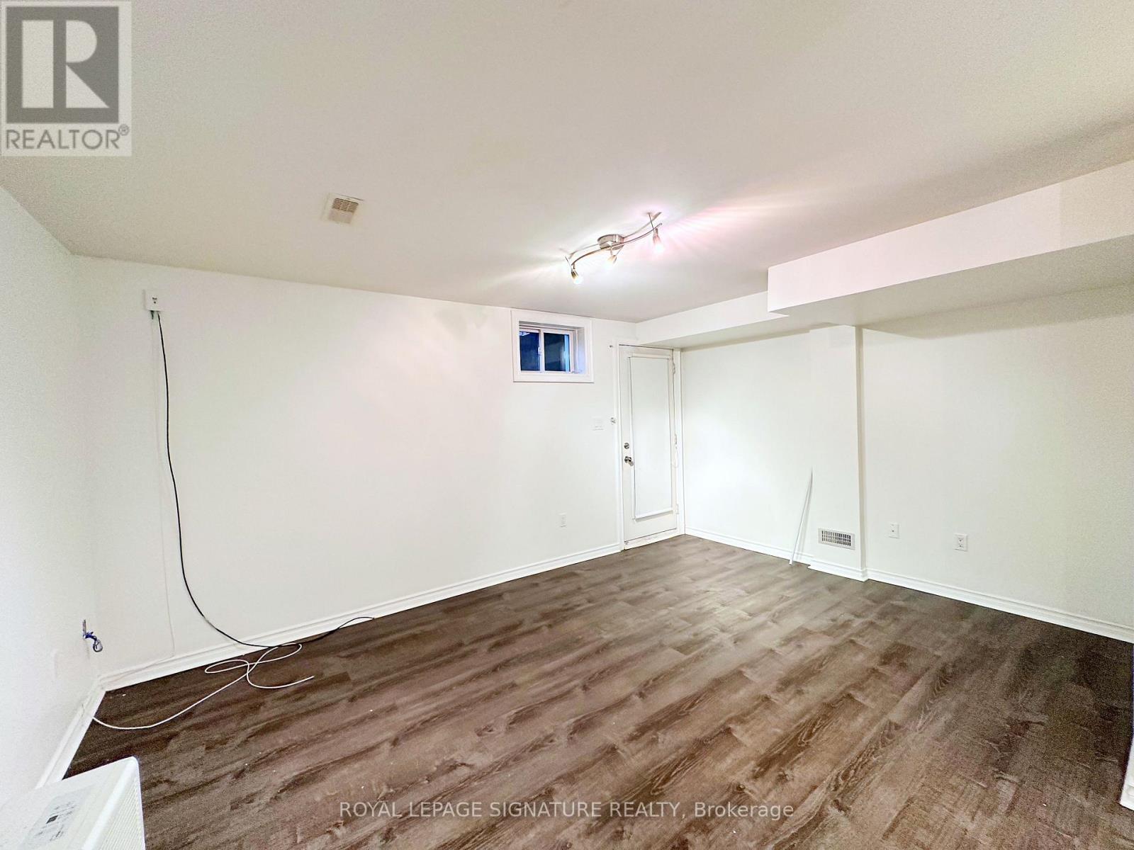 BSMT - 62 BEAVER AVENUE, Toronto (Dovercourt-Wallace Emerson-Junction) — photo 4