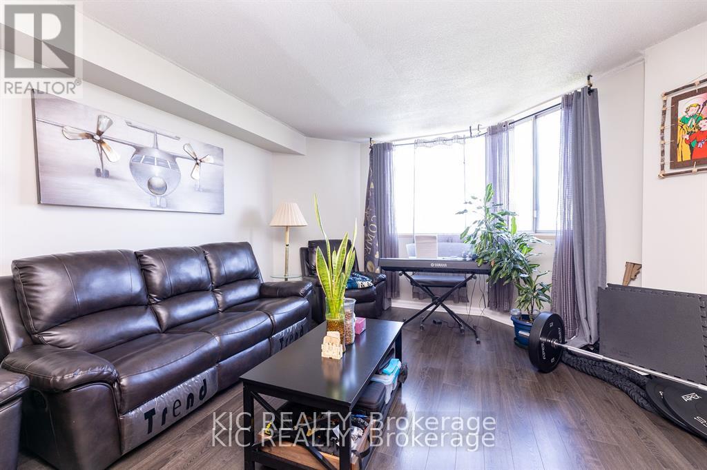1507 - 238 ALBION ROAD, Toronto (Elms-Old Rexdale) — photo 5