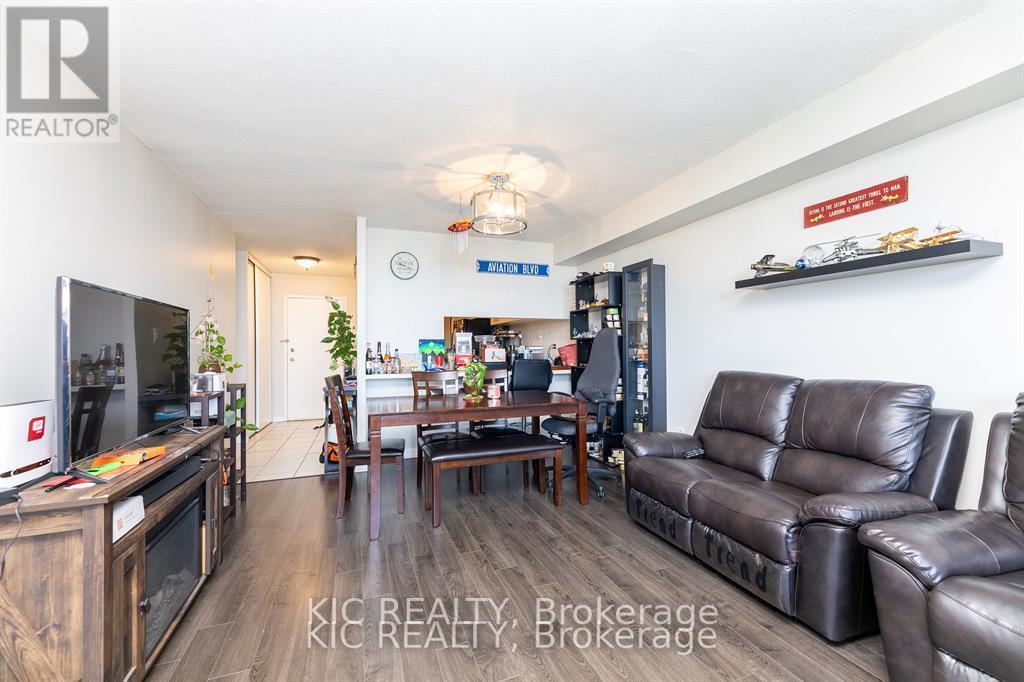 1507 - 238 ALBION ROAD, Toronto (Elms-Old Rexdale) — photo 7