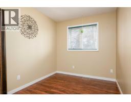 Photo 22 of 38, 140 MCKINLEY CRESCENT · Prince George, BC