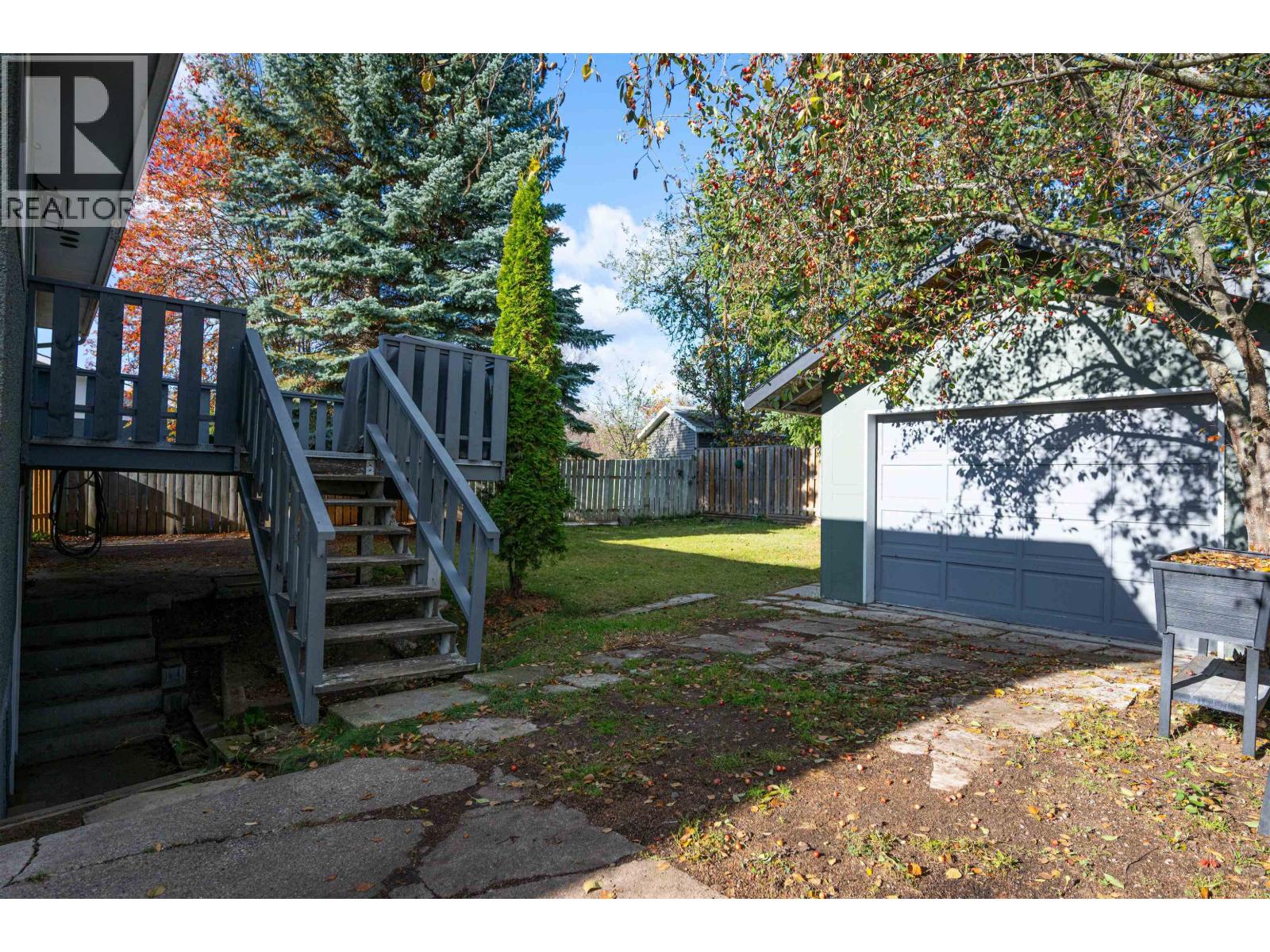 140 MCKINLEY CRESCENT - 5