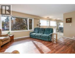 Photo 13 of 38, 140 MCKINLEY CRESCENT · Prince George, BC