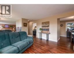 Photo 15 of 38, 140 MCKINLEY CRESCENT · Prince George, BC