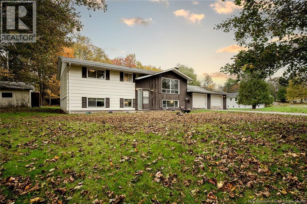 118 Myles Avenue - 1