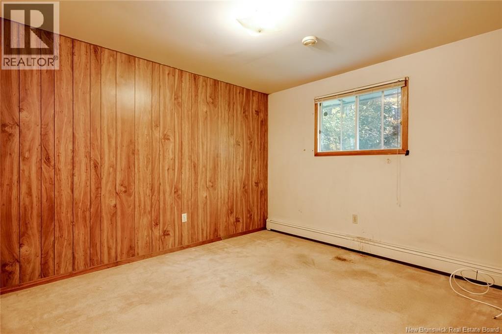 118 Myles Avenue - 28