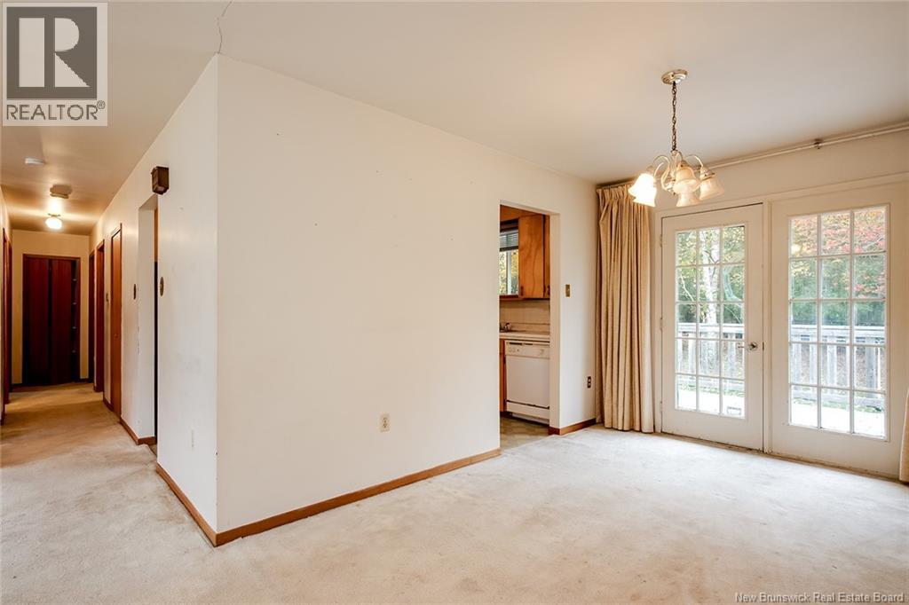 118 Myles Avenue - 19