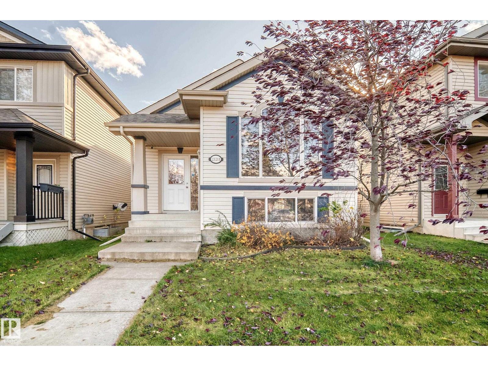 21211 59 AV NW, Edmonton, Alberta, T6M0H5