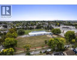 1 2256 E Pender Street, Vancouver, BC V5L1X4 Photo 35