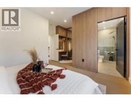 1 2256 E Pender Street, Vancouver, BC V5L1X4 Photo 26