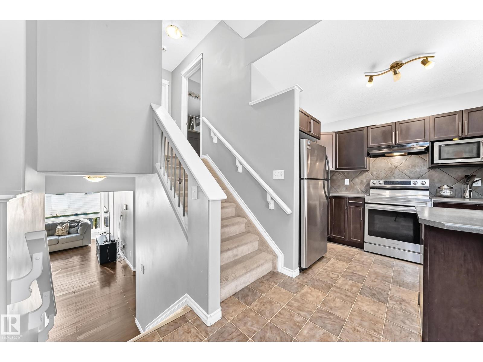 21211 59 AV NW - 19