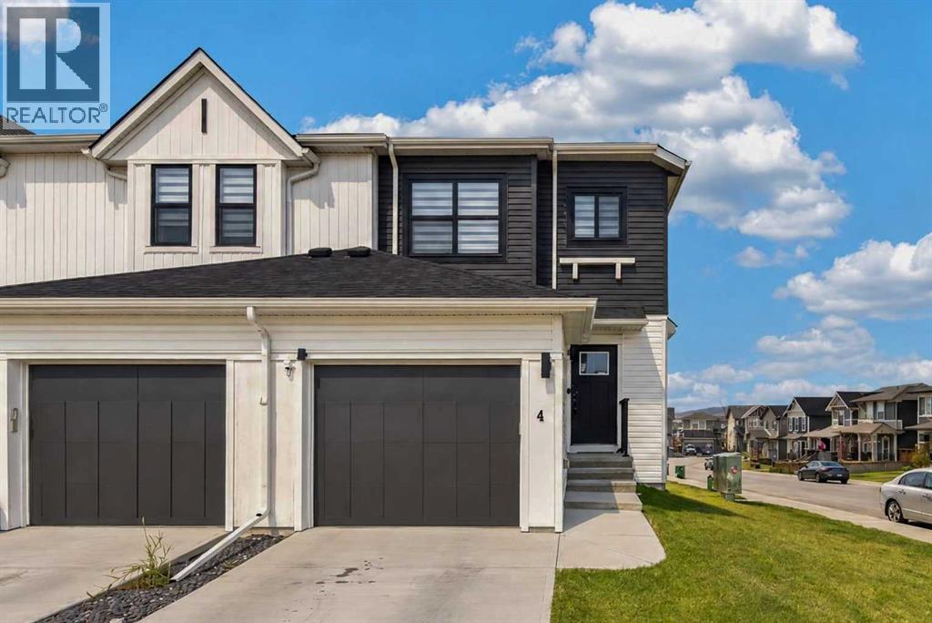 4 Heritage Lane, Cochrane