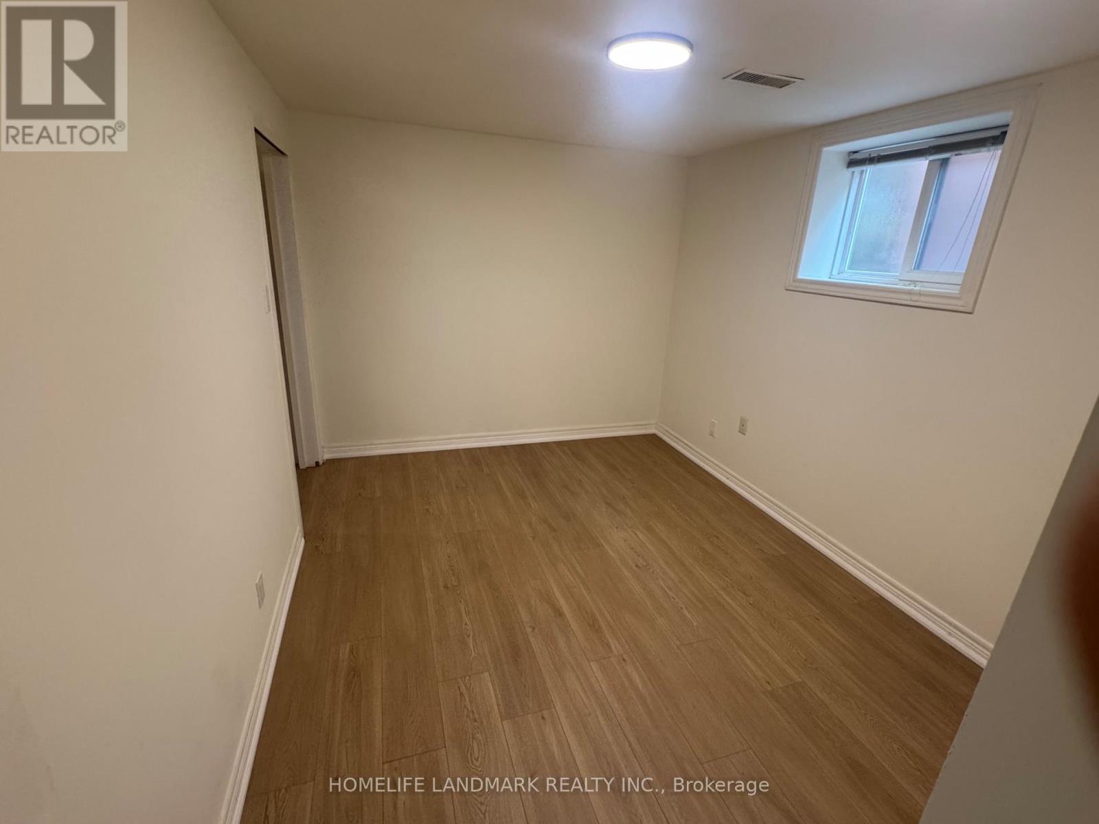 91 Cameron Avenue — photo 8