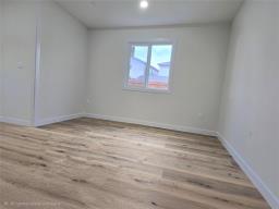 55 13 Garton Avenue, Winnipeg, MB R2R3B5 Photo 11