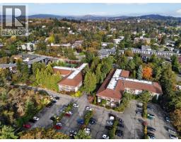 412 1005 Mckenzie Ave, Saanich, BC V8X4A9 Photo 32