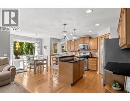 176 Royal Oak Terrace NW - photo 9