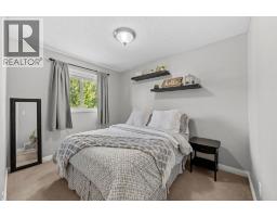 176 Royal Oak Terrace NW - photo 31