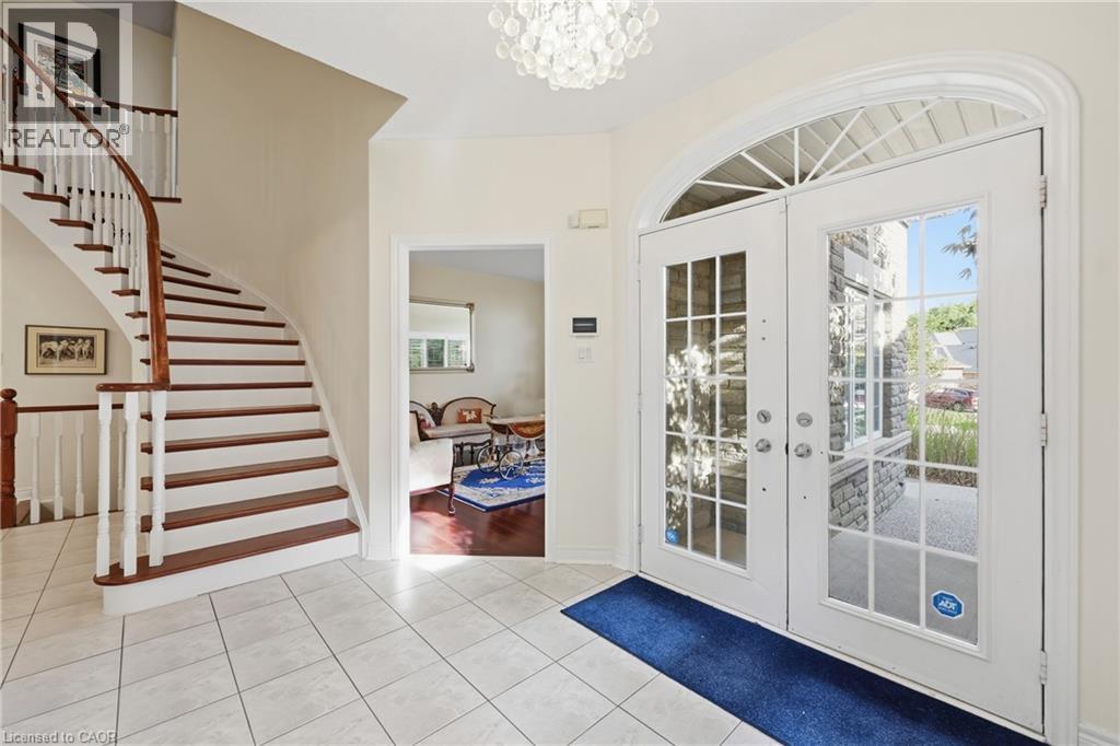 62 ANDERSON Court, Ancaster — photo 11