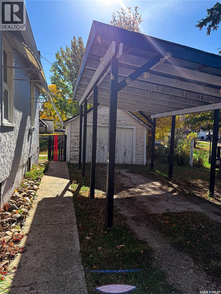 440 Redcoat DRIVE - 28