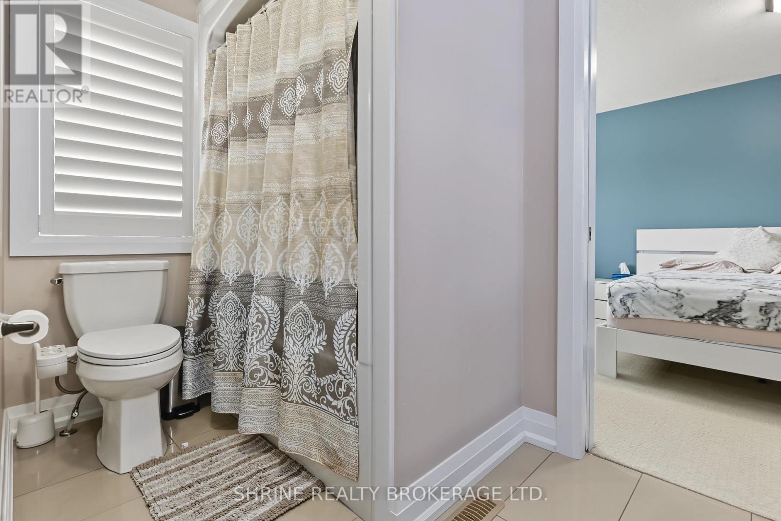 977 Longworth Road — photo 32