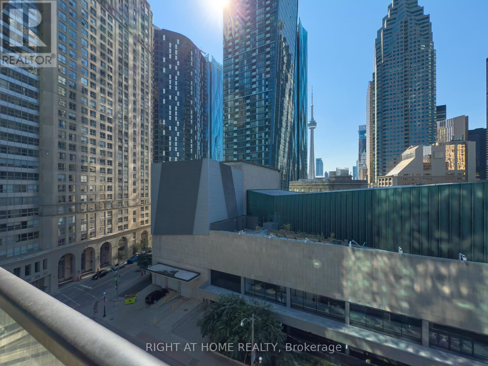 1 Scott Street — photo 27