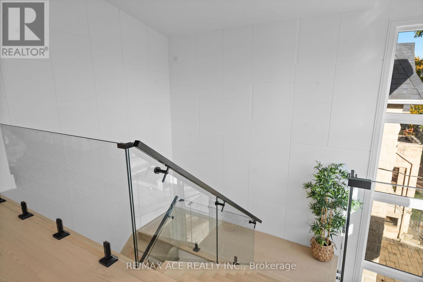 162 Church Avenue, Toronto, ON photo 24